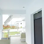 Appartement Thessprivepool *